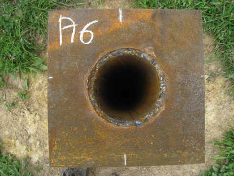 gros plan sur un piloti désaxé