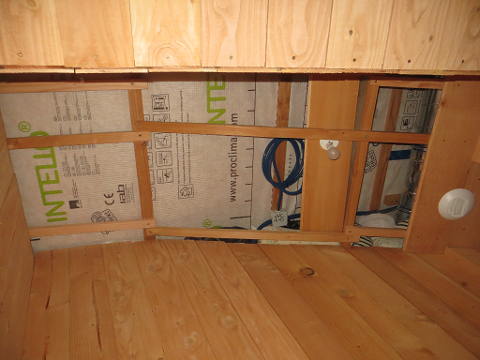 Plafond sans lambris (presque)