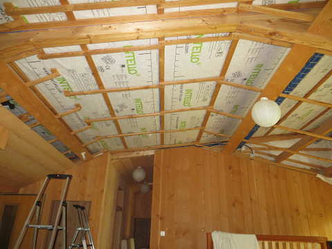 Plafond sans lambris (presque)